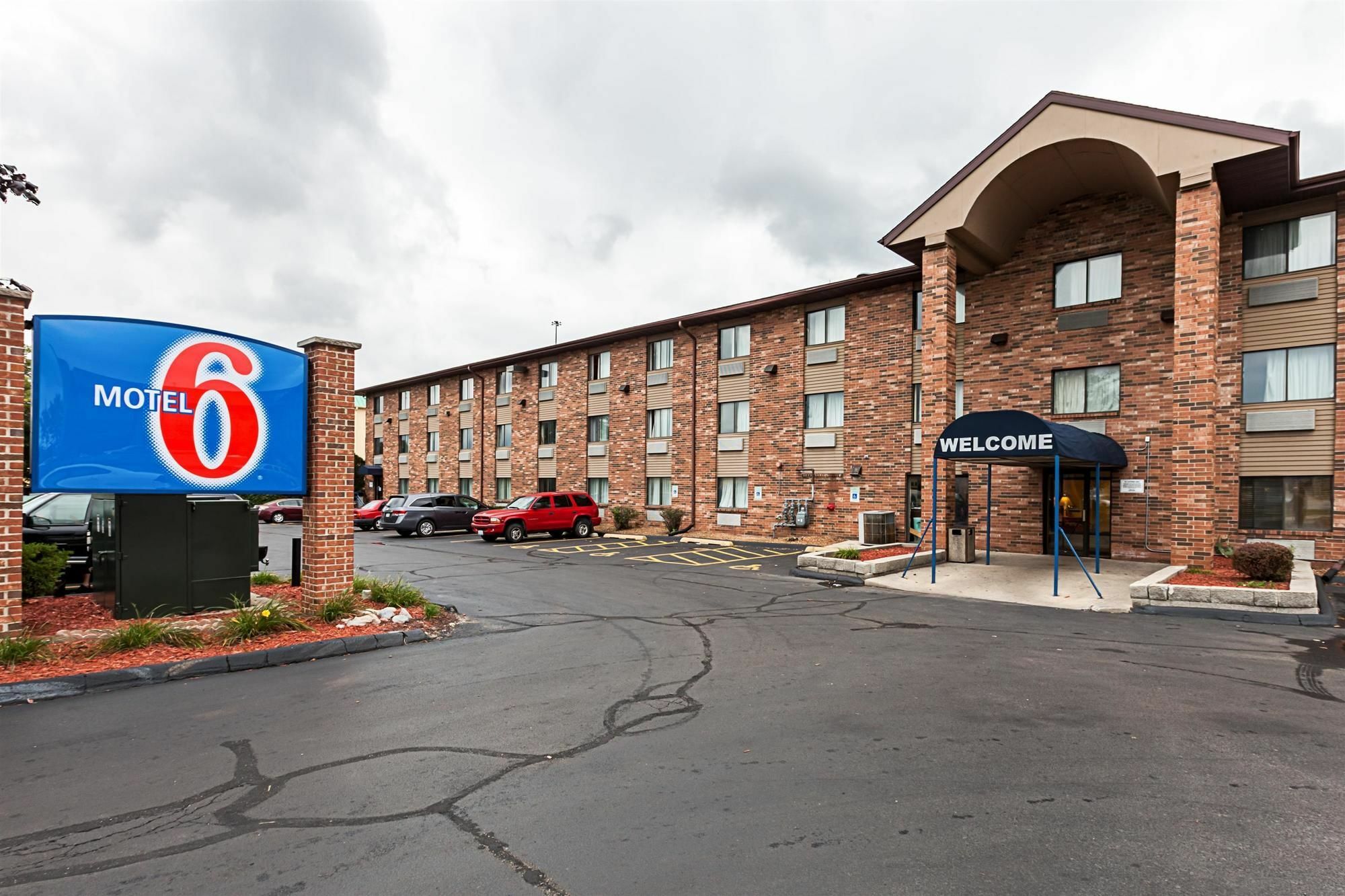 Motel 6-Milwaukee, Wi - Glendale Buitenkant foto